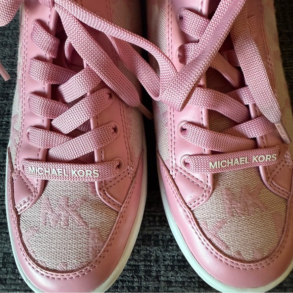 Michael Kors high top sneakers - Picture 5 of 11